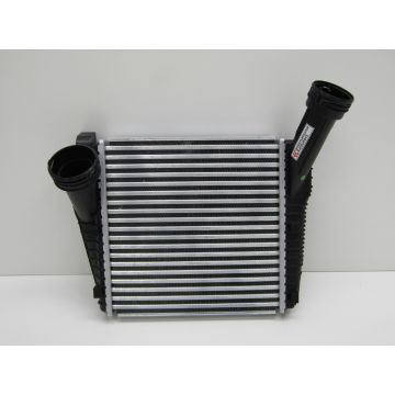 Intercooler, échangeur droite pour Porsche 957 958 Cayenne 3.0D