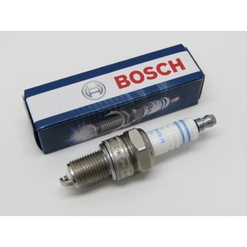 Bougie d'allumage BOSCH pour Porsche 911 '63-'77 914-6 924 944 S2